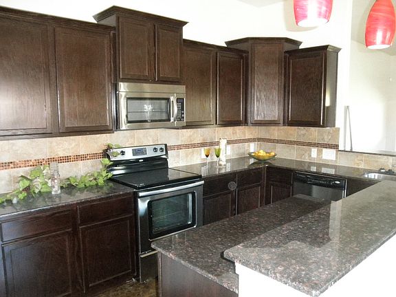 5th image of 5401 Weeping Oak Dr