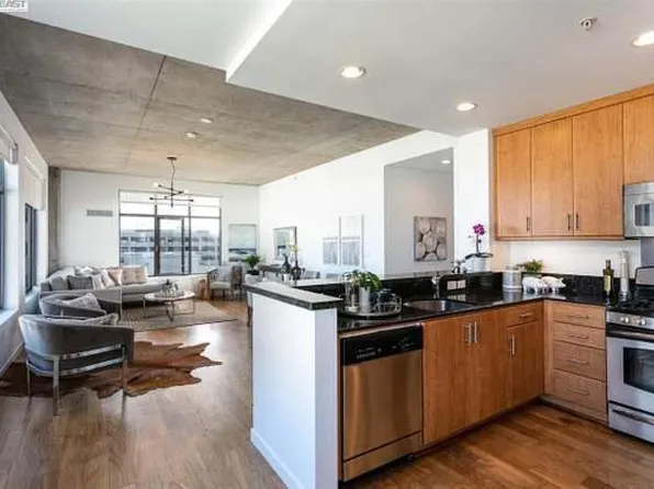 288 3rd St Unit 616, Oakland, CA 94607