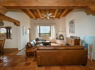 61 Condesa Rd, Santa Fe, NM 87508