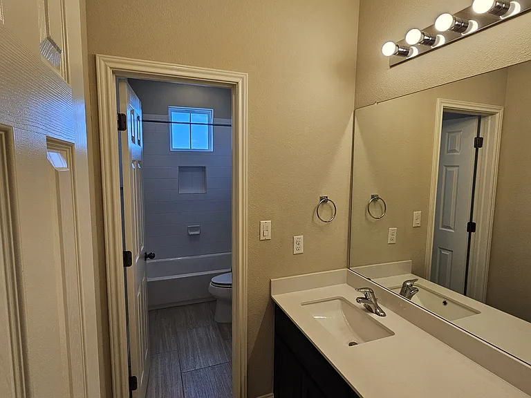 12800 Cardinal Flower Dr — Photo 6