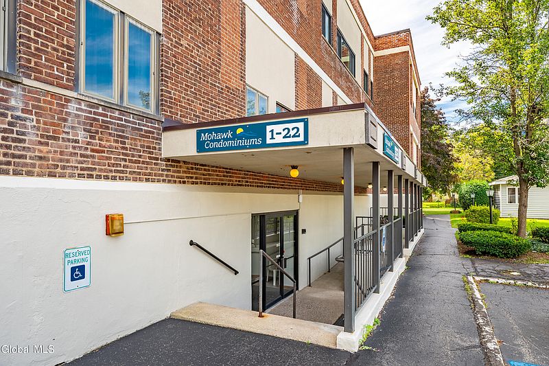 2nd image of 222 S Ten Broeck Street APT 11