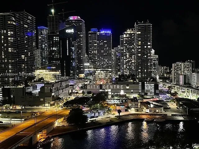 350 S Miami Ave #2114 — Photo 3