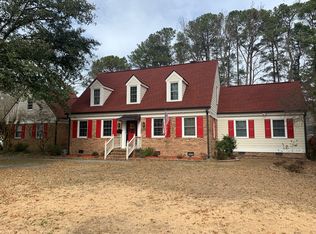 415 Pecan Dr, Selma, NC 27576