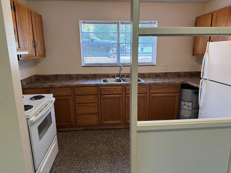 100 Ridge View Ln #11 — Photo 5