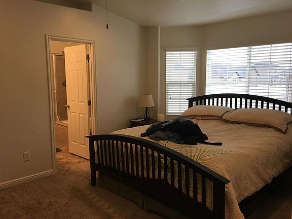 5th image of 693 W Parkview Dr