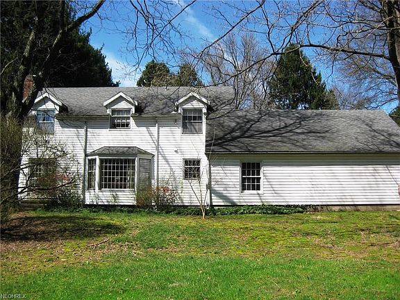5th image of 1435 Gasche St