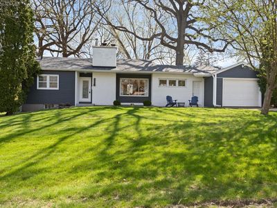 3200 Lee Ave N, Golden Valley, MN, 55422