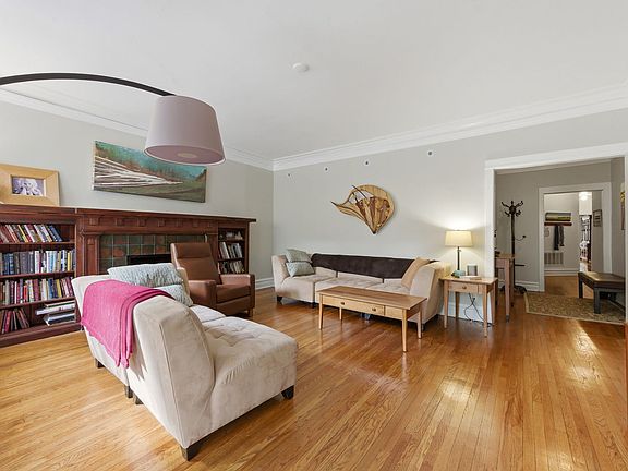 5th image of 5528 S Blackstone Ave #1S
