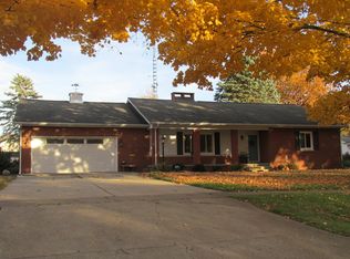 307 N 6th St, Wyoming, IL 61491