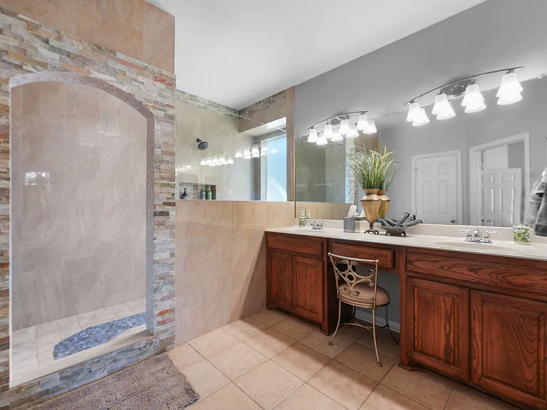537 Quail Run Dr — Photo 11