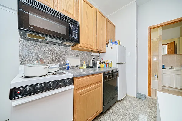 Rented by Living New York | media 7