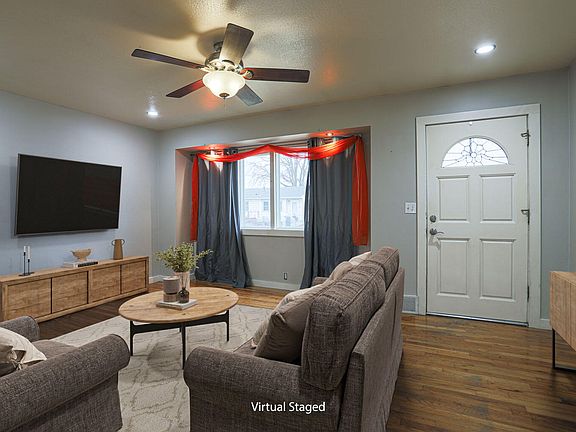 4th image of 1023 Ash St