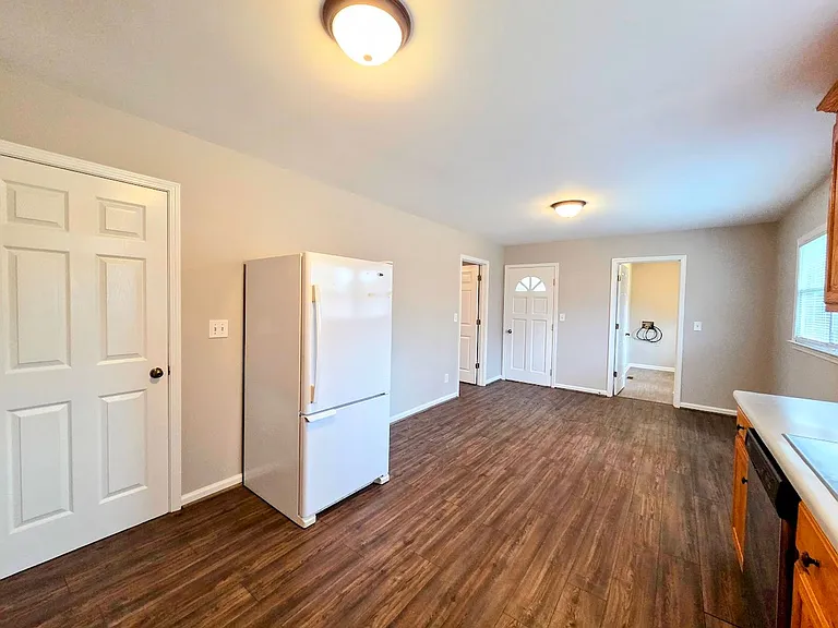 2891 Farrs Bridge Rd — Photo 10