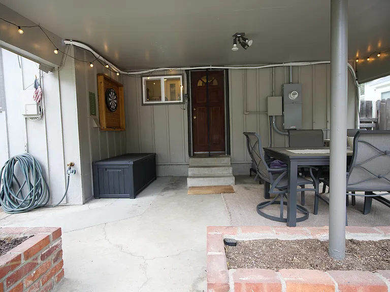 4320 Winona Ct — Photo 34