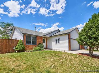 1612 Elkhorn Dr, Cheyenne, WY 82007