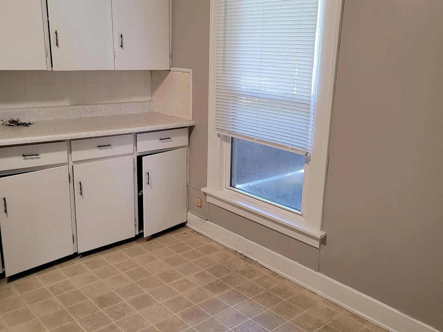 2 bed, $1,350 — Photo 4