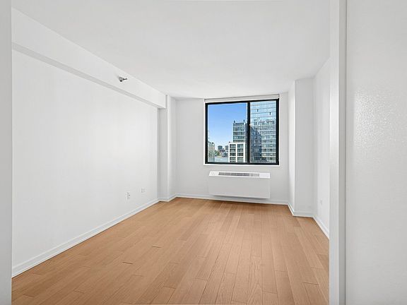 5th image of 75 W End Ave APT C12a