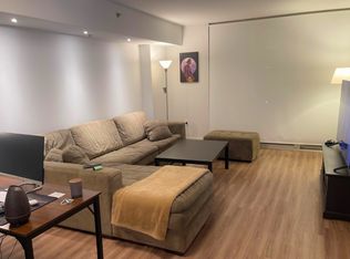 1121 S Eads St #A3, Arlington, VA 22202