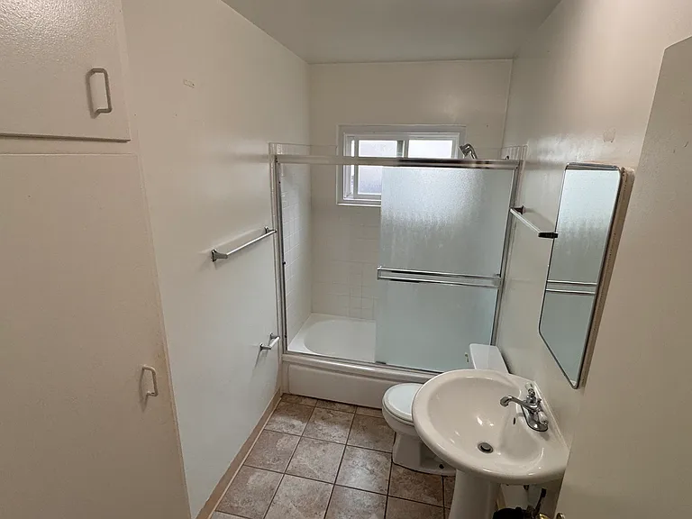11611 Darlington Ave #6 — Photo 6