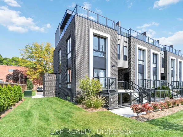 6065 McLeod Rd N #312, Niagara Falls, ON L2G 0Z7