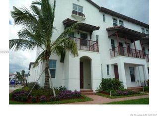 11840 SW 27th St, Hollywood, FL 33025