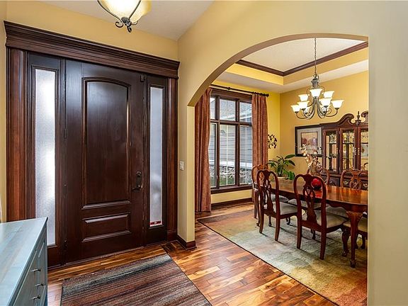 4th image of 8505 Orchard Dr