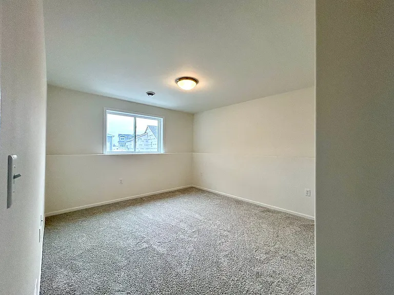 873 2nd Ave — Photo 29