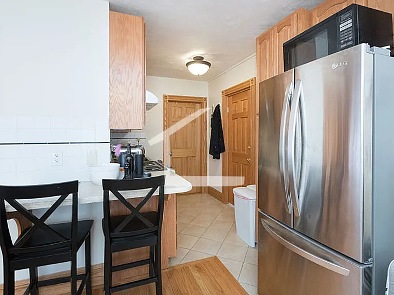 91 Myrtle St #6 — Photo 6