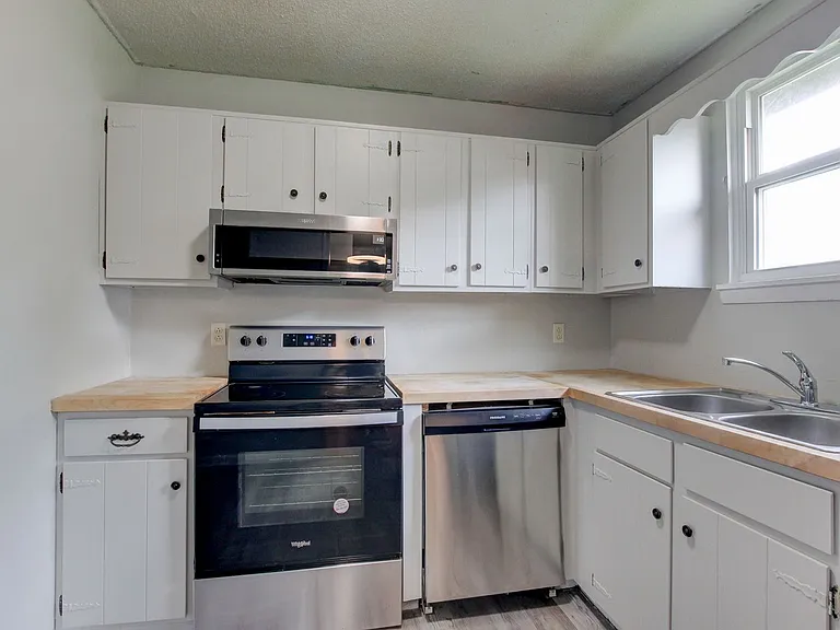 729 Welsey Dr — Photo 24