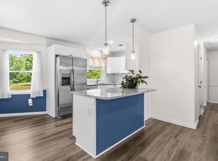 12712 Grosstown Rd, Hughesville, MD 20637
