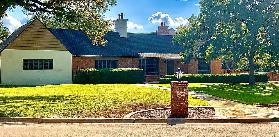 1st image of 115 Fairview Dr