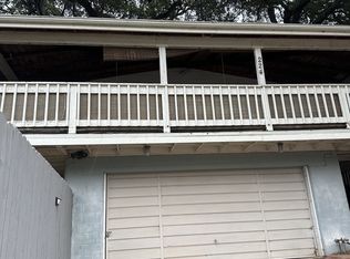 224 Valley Rd #A, Oak View, CA 93022