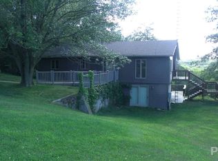 360 Emmy Rd, Macomb, IL 61455