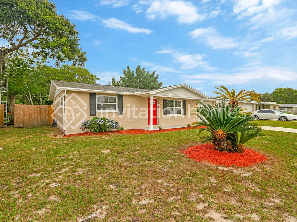 5135 Kiwi Dr