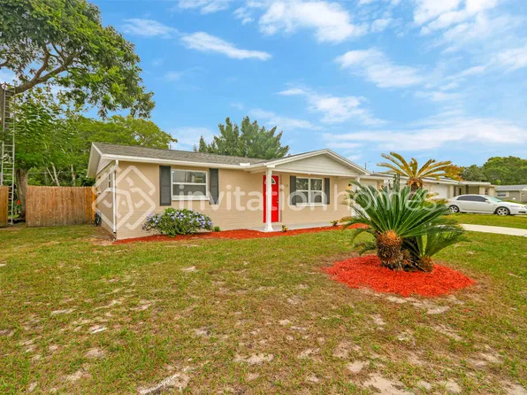 5135 Kiwi Dr, Holiday, FL 34690