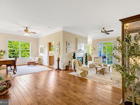 4th image of 7871 Rolling Woods Ct APT 401