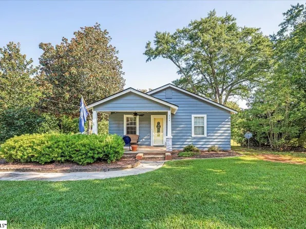 324 Mary Ann St, Easley, SC 29640
