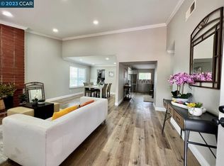 101 Smokey Hills Dr, Vallejo, CA 94589