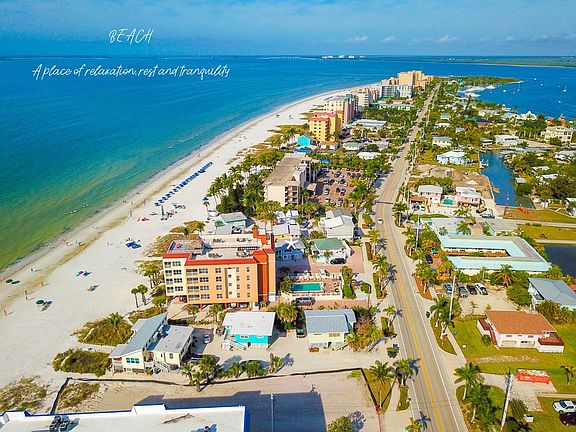 5th image of 722 Estero Blvd