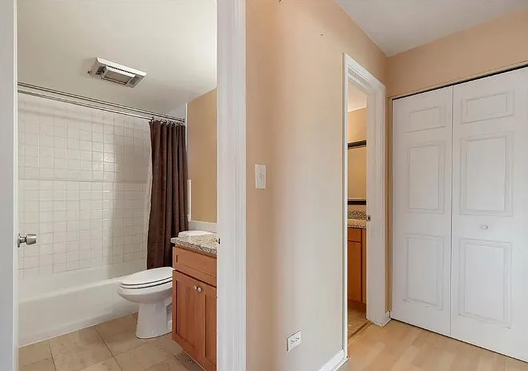 238 E Bailey Rd #J — Photo 6