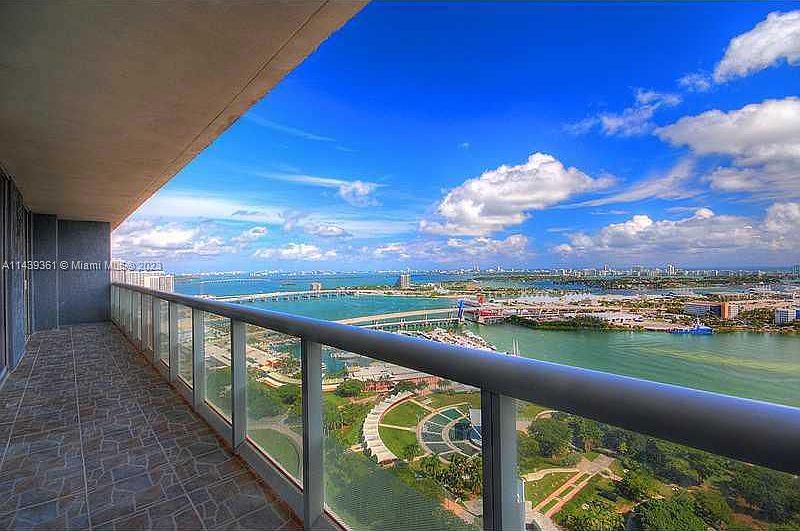 1st image of 50 Biscayne Blvd APT 3704