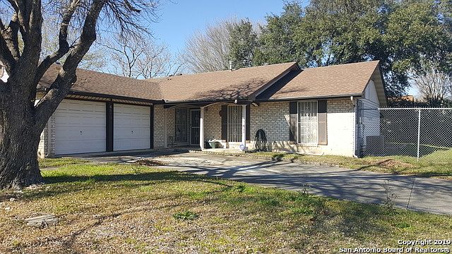 1st image of 6619 Shady Lake Dr