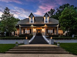 2016 Nottaway Dr, Southaven, MS 38672