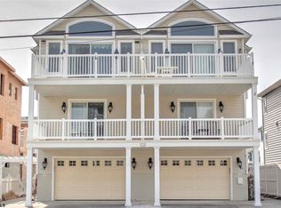 118 47th St #W, Sea Isle City, NJ 08243
