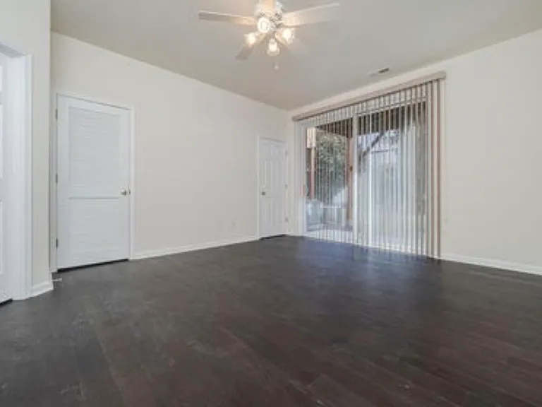 4908 Brook Knoll Pl — Photo 4