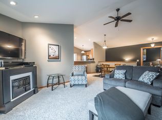 360 E Veterans Way, Mukwonago, WI 53149