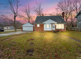 21111 Indian St, Southfield, MI 48033