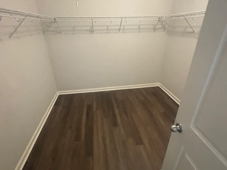 2559 Irwell Way — Photo 13