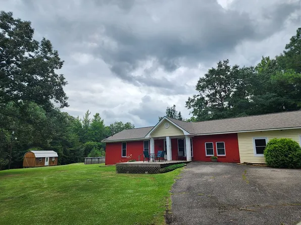 570 Sexton Rd, Fayette, AL 35555