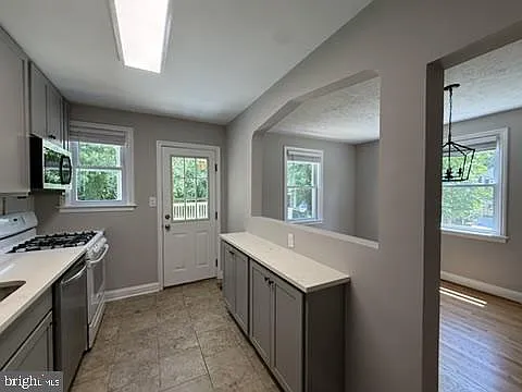 5413 Pembroke Ave — Photo 6